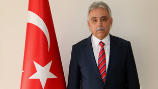 Hakkari Valisi Toprak: