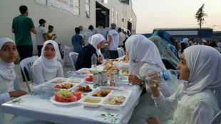 İHH'dan 500 kimsesiz çocuğa iftar