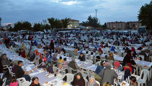 İHH''dan Kütahya'da 2 bin kişiye iftar