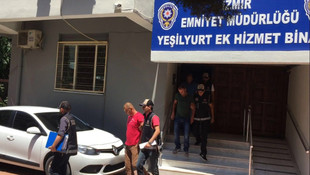 İzmir'de sahte içki operasyonu