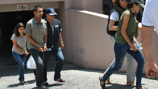 İzmir'deki teröre destek gözaltısı