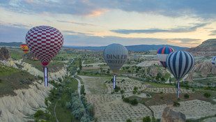 Kapadokya'da balonlar Beşiktaş için havalandı