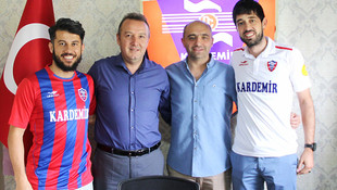 Kardemir Karabükspor'da iki oyuncunun sözleşmesi yenilendi