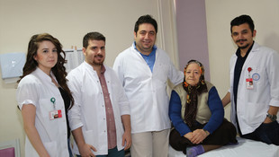 Karnındaki 22 kilogramlık kitleyle 18 yıl yaşadı