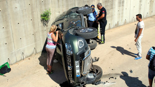 Kazadan sağ kurtulan kadın dakikalarca kedisini aradı