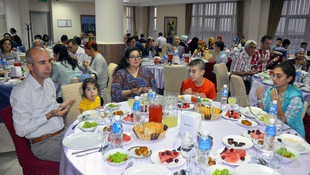 Kırgızistan Türkiye Manas Üniversitesi iftar programı düzenledi