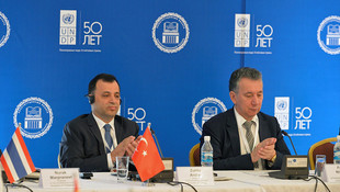 Kırgızistan'da anayasa konferansı