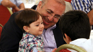 Koruyucu aileler iftarda buluştu