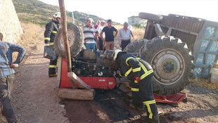 Malatya'da kayısı yüklü traktör devrildi: 1 ölü, 4 yaralı