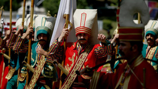 Mehteran Bölüğünden Dolmabahçe Sarayında konser