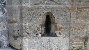 Osmanlı dönemi kayıp eşyalar bürosu: Yitik Taşları