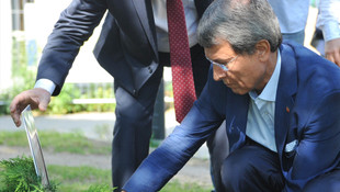 Özdağ ve Halaçoğlu Berlin'de