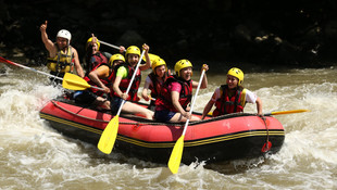 Rafting heyecanı ramazanda da sürüyor
