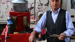 Ramazanda serinlemek isteyenlerin tercihi meyan şerbeti