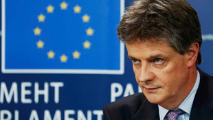 İngilterede ikinci istifa! Ülkenin AB Komiseri görevi bıraktı