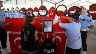Şehit polis son yolculuğuna uğurlandı