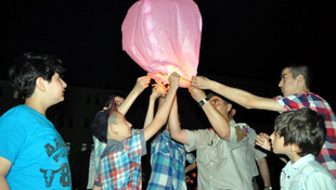 Şehit ve gazi çocuklarından dilek feneri