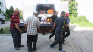 Serinlemek için suya giren 2 çocuk boğuldu