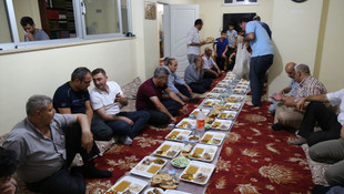 Siirt'te kardeşlik sofrasında iftar
