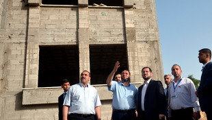 TDV heyetinden Gazze'deki cami inşaatlarında inceleme