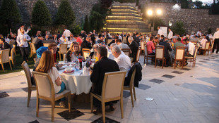 TİKA ve MATÜSİTEB Üsküp'te iftar verdi