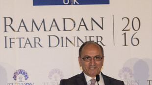 Türken Vakfından Londra'da iftar programı