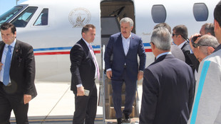 Ulaştırma, Denizcilik ve Haberleşme Bakanı Arslan Kars ve Ardahan'da