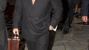 Yaşar Nuri Öztürk vefat etti