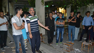 Zabıtaya kızan esnaf, iş yerini dağıttı