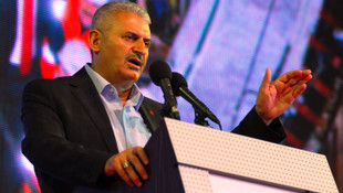 Başbakan Yıldırım İzmirde partililerle bayramlaştı