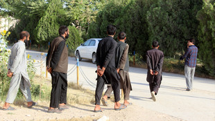 Afganistan'da Taliban'a operasyon