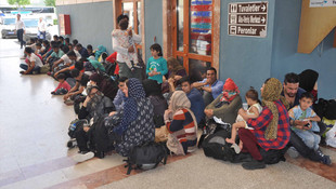 Antalya'da 70 kaçak yakalandı