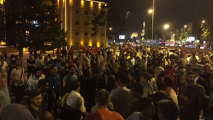 İstanbul ve Ankara'daki askeri kalkışmaya tepkiler