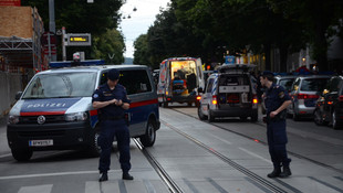 Avusturya'da polis ile soyguncular çatıştı: 1 ölü, 2 yaralı