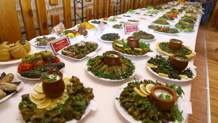 Azerbaycan'da dolma festivali
