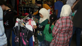 Bayırbucak Türkmenlerine bayram yardımı