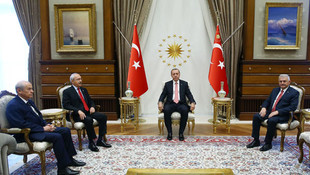 Liderler Beştepede buluştu