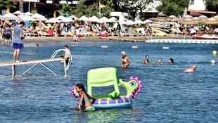 Bodrum sahillerinde bayram yoğunluğu