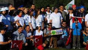 Bosna Hersek'te Barış Yürüyüşü başladı