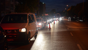 Çanakkale iskelelerinde araç yoğunluğu