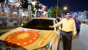 Cumhurbaşkanına destek için Türkiye'yi dolaşıyor