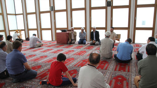 Demokrasi şehitleri Avrupa'daki camilerde anıldı