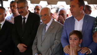 Demokrasi şehitleri son yolculuğuna uğurlanıyor