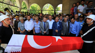 Demokrasi şehitleri son yolculuğuna uğurlanıyor