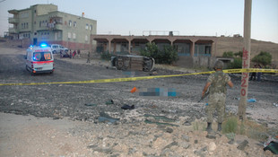 Diyarbakır'da kamyonet devrildi: 2 ölü, 2 yaralı