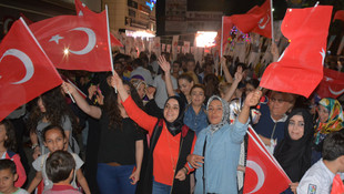 FETÖ'nün darbe girişime tepkiler