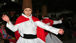 FETÖ’nün darbe girişimine semazenli tepki