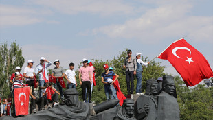 FETÖ'nün darbe girişimine tepkiler
