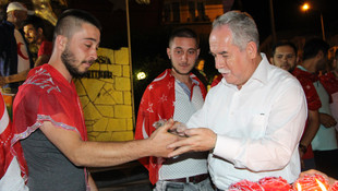 Fetö'nün darbe girişimine tepkiler