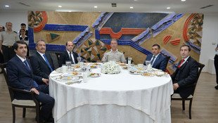 Genelkurmay Başkanı Akar, köy korucularıyla iftar yaptı